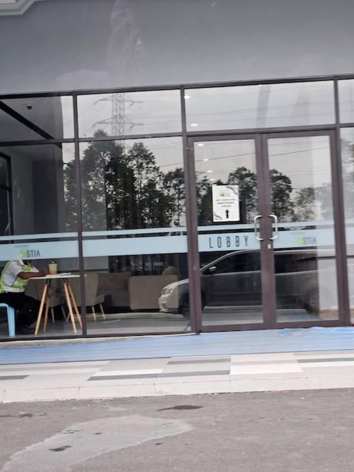 Apartment 3 Bedrooms Vivavibes At Ostia Bangi Next Bangi Toll